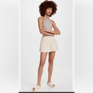 NEW A.L.C. Bondi Ryder Faux Vegan Leather Cream Pleated Shorts 10